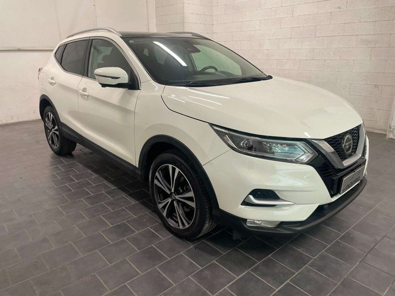 Nissan Qashqai 1.3 DIG-T 140 CV N-Connecta-UNIPRO