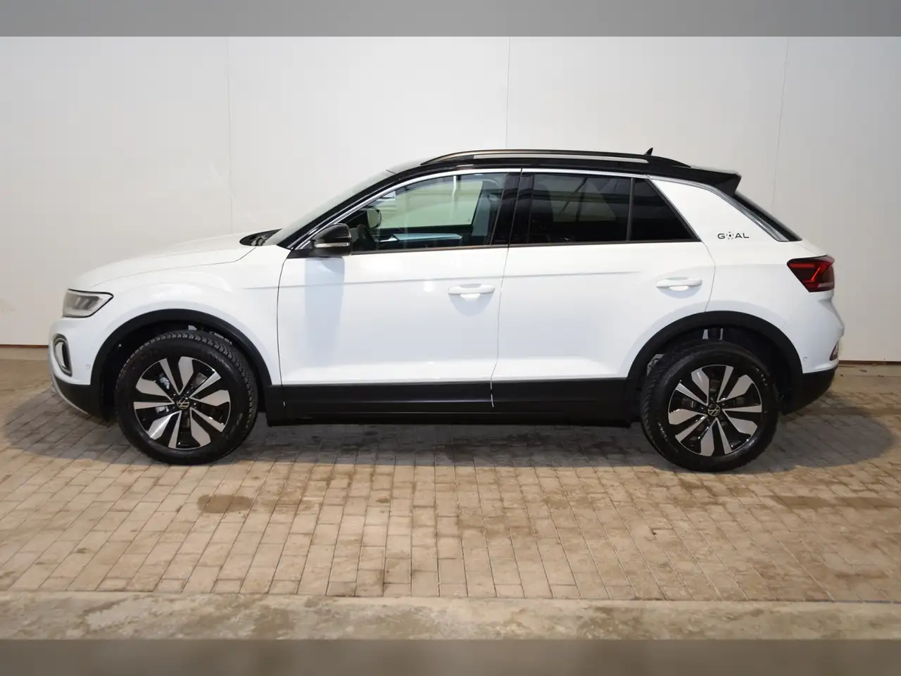 Volkswagen T-Roc TSI Goal AHK - LED - Navi 3