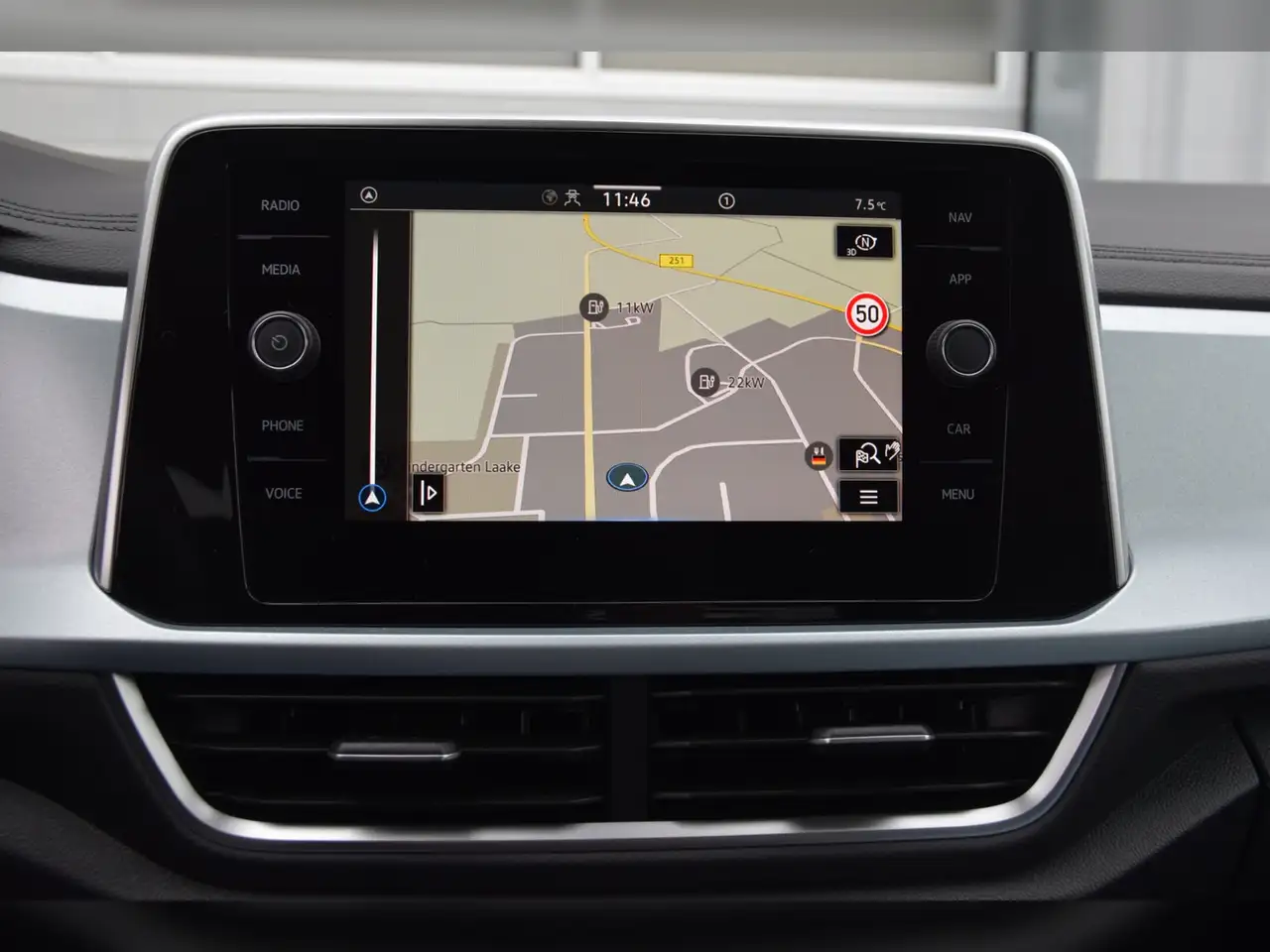 Volkswagen T-Roc TSI Goal AHK - LED - Navi 16