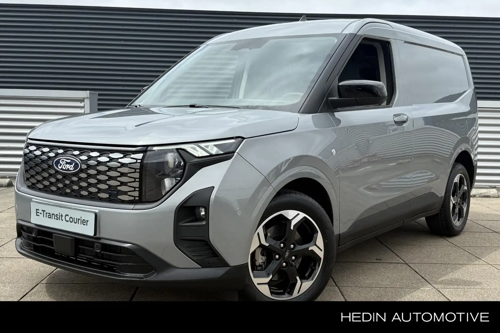 Ford E-Transit Cour. Limited 44kWh 136PK Grijs - 1