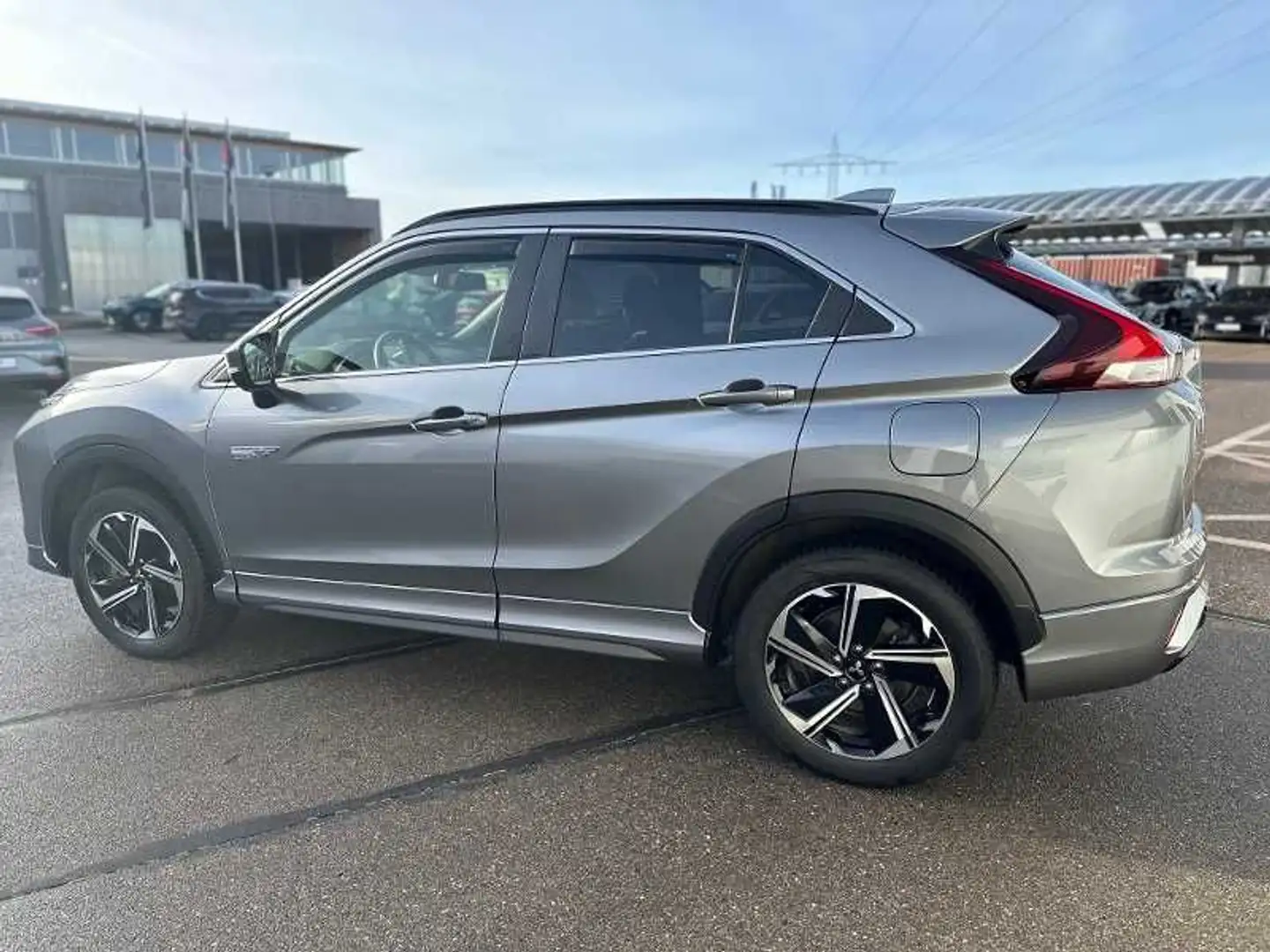 Mitsubishi Eclipse Cross PHEV Select-PLUS 4WD / AHK Grau - 2