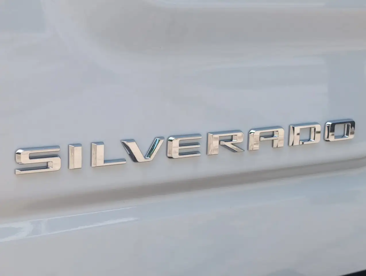Chevrolet Silverado 1500 photo Chevrolet Silverado 1500