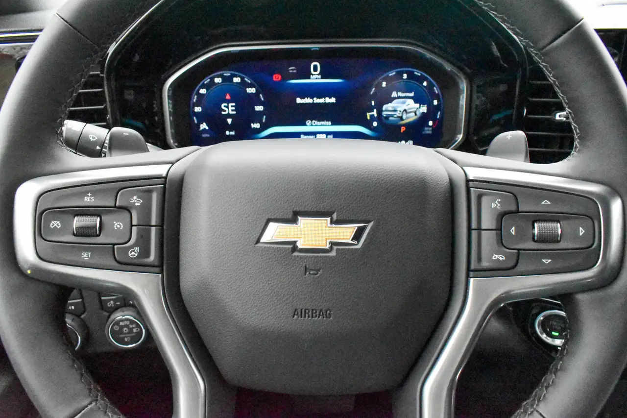 Chevrolet Silverado 1500 снимка Chevrolet Silverado 1500