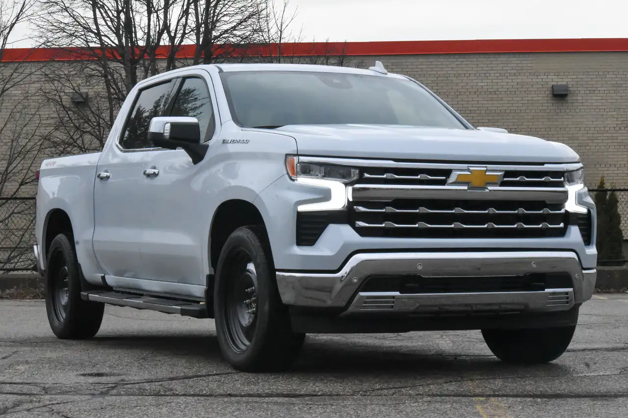Chevrolet Silverado 1500 снимка Chevrolet Silverado 1500