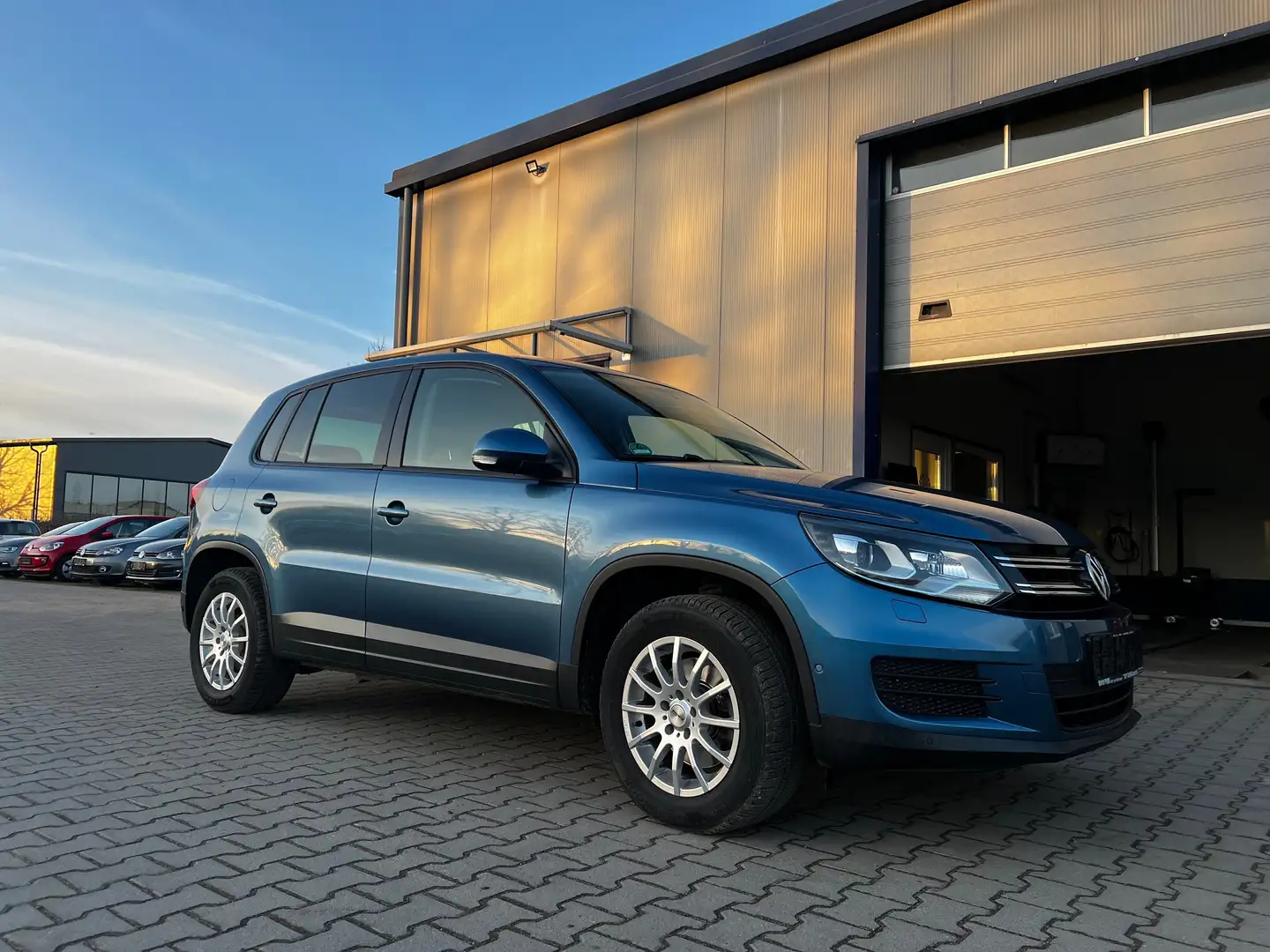 Volkswagen Tiguan Trend Bleu - 2