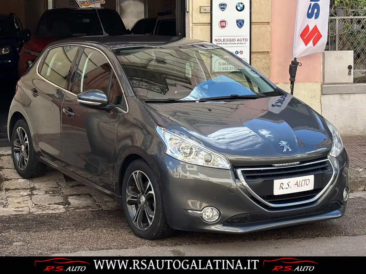 Peugeot 208