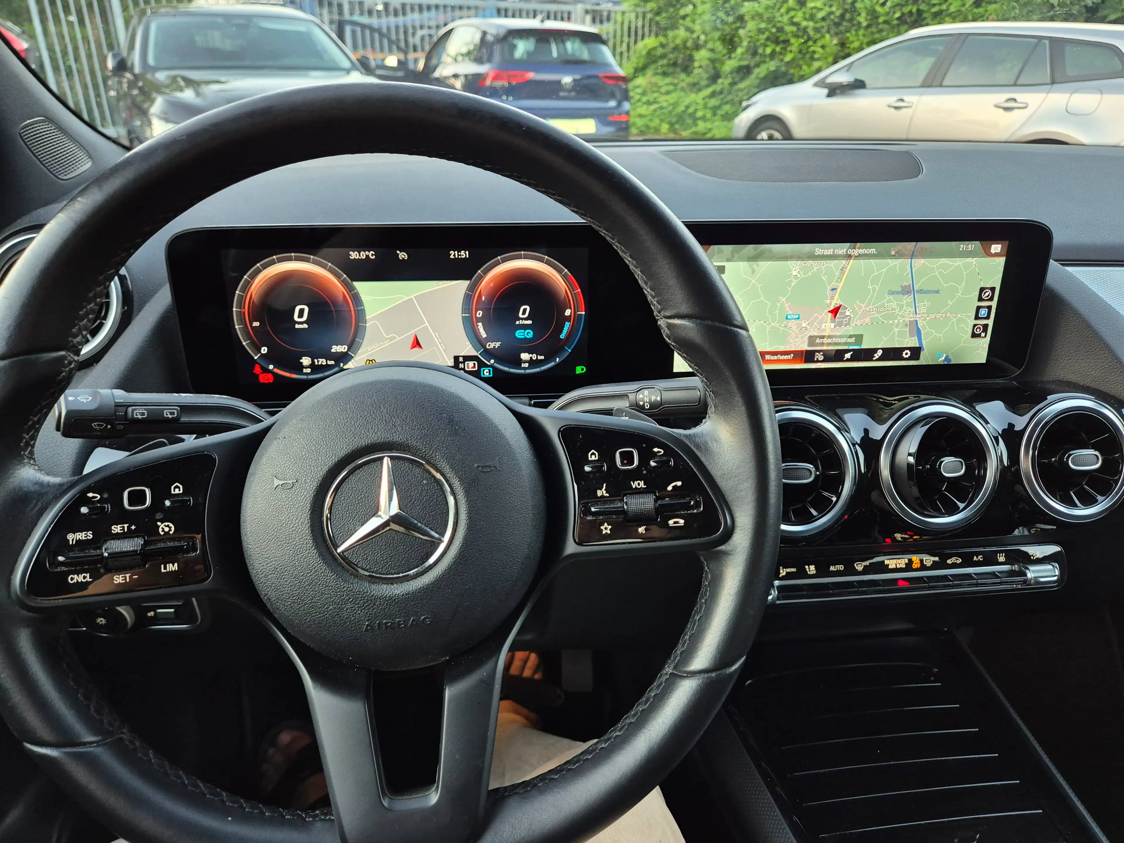Mercedes-Benz B 250 e PHEV // HYBRID // 2022 !! — photo 11