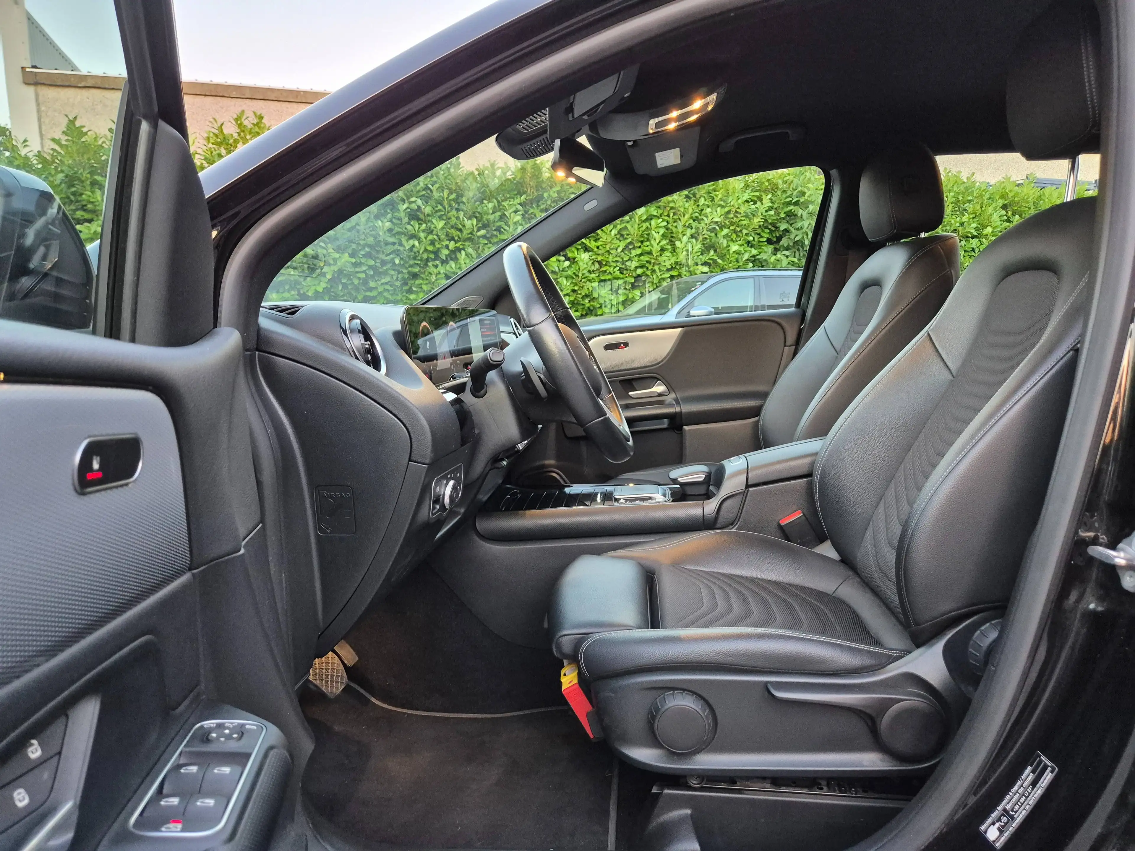 Mercedes-Benz B 250 e PHEV // HYBRID // 2022 !! — photo 7