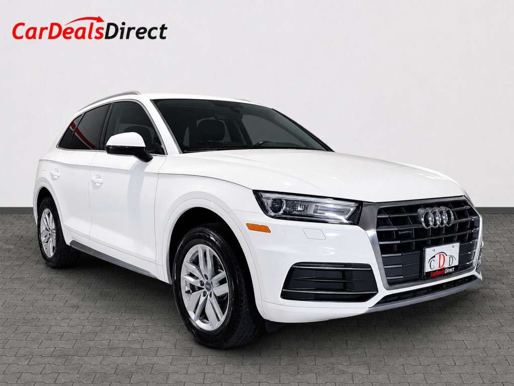 2018 Audi Q5 Luxurious 2.0 Komfort Quattro | Low KMs | Leather