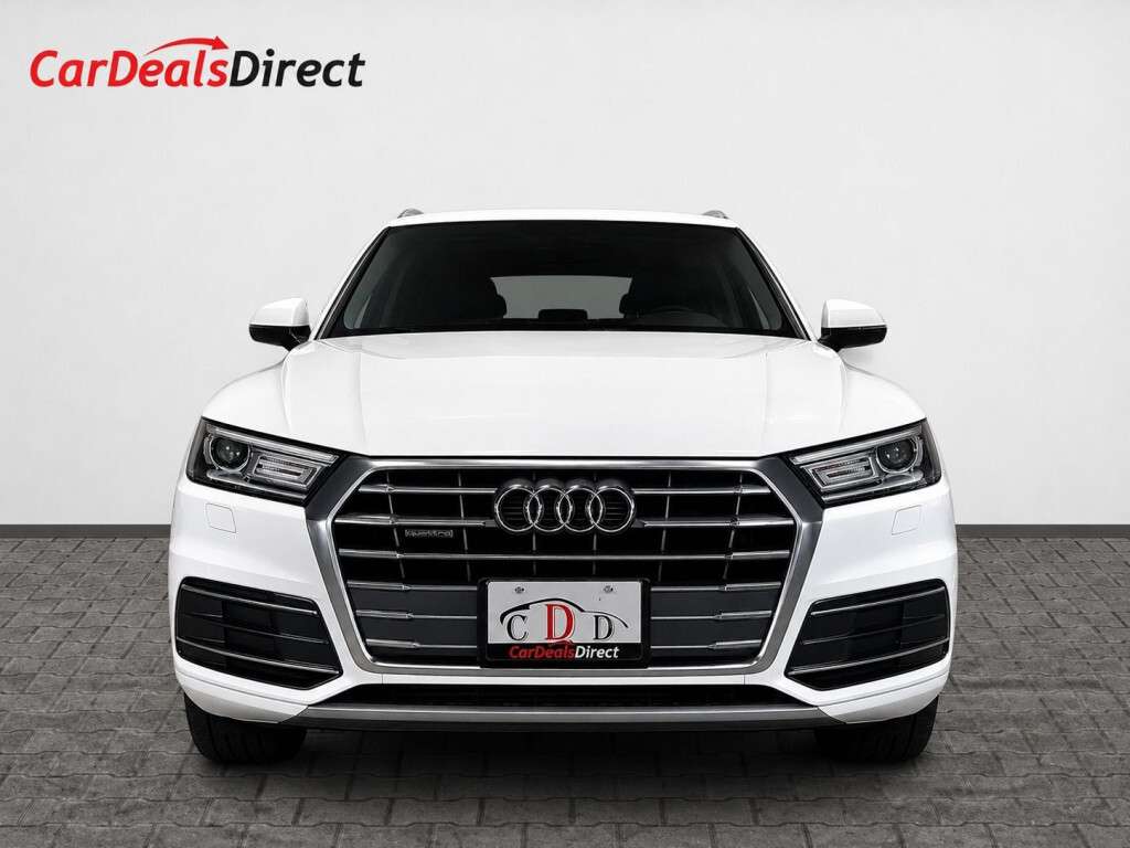 2018 Audi Q5 Luxurious 2.0 Komfort Quattro | Low KMs | Leather — снимка 1