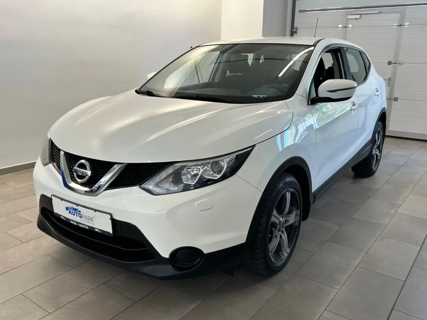 Nissan Qashqai Visia Weiß - 1