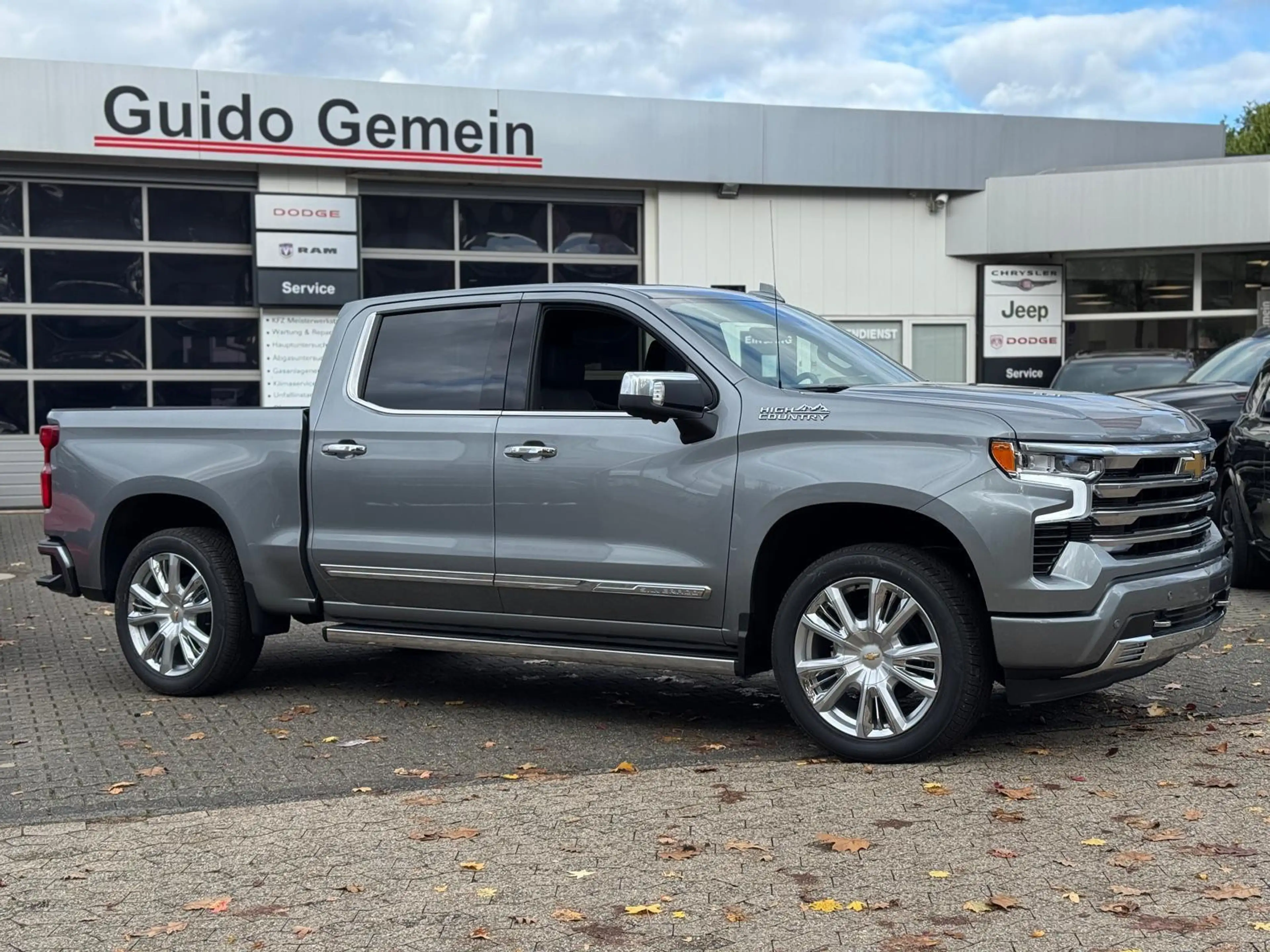 Chevrolet Silverado 6.2 V8 High Country — photo 2