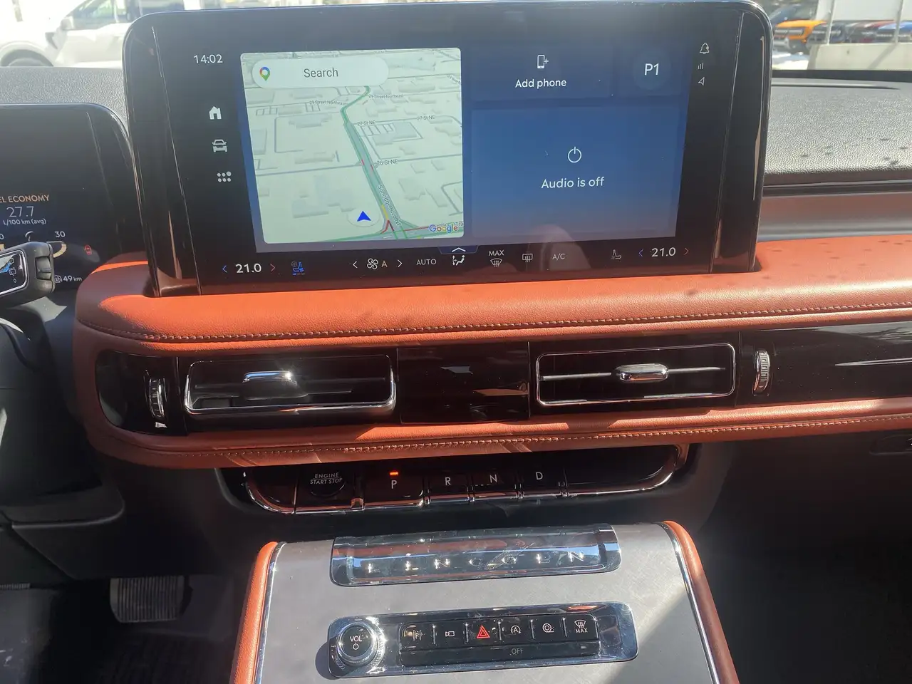 Lincoln Aviator снимка Lincoln Aviator