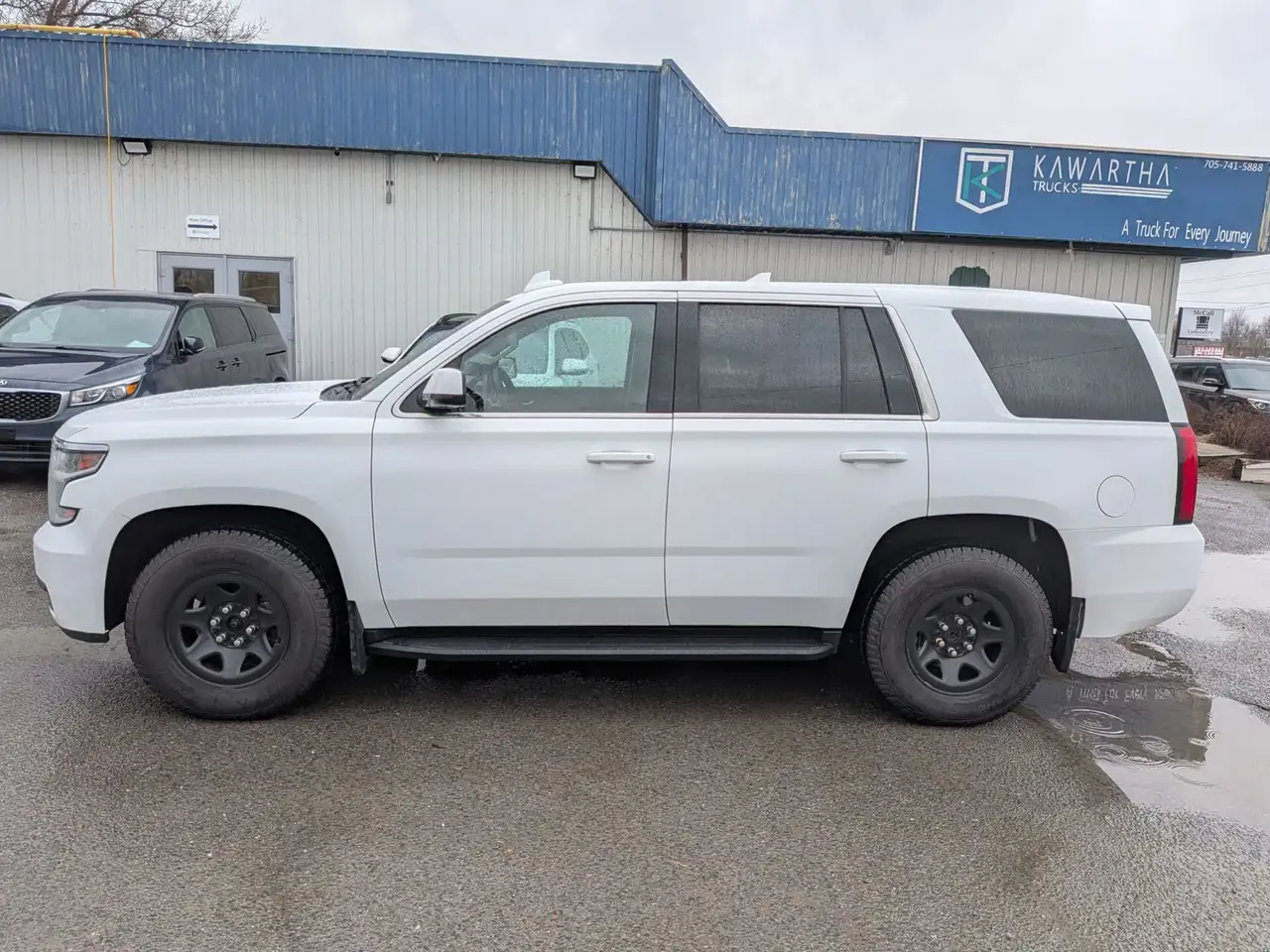 Chevrolet Tahoe снимка Chevrolet Tahoe