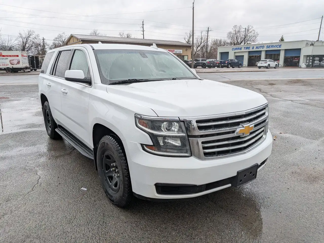 Chevrolet Tahoe снимка Chevrolet Tahoe