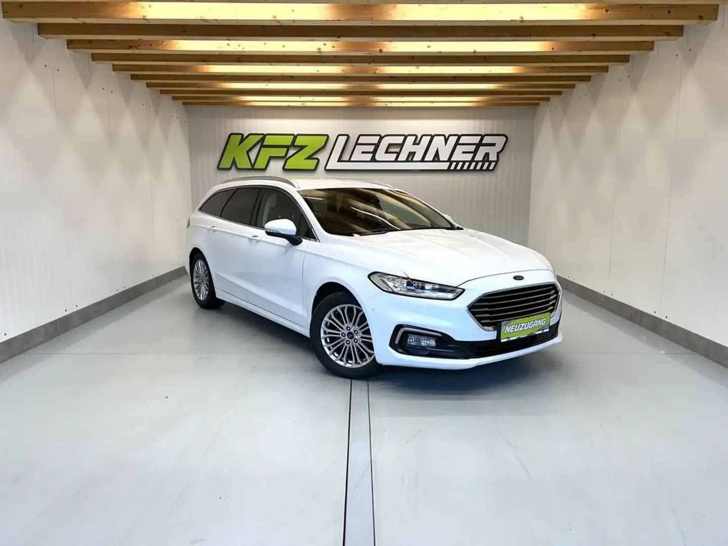 Ford Mondeo 2,0 EcoBl. ''Titanium'' R-KAM*NAVI*ACC Weiß - 1