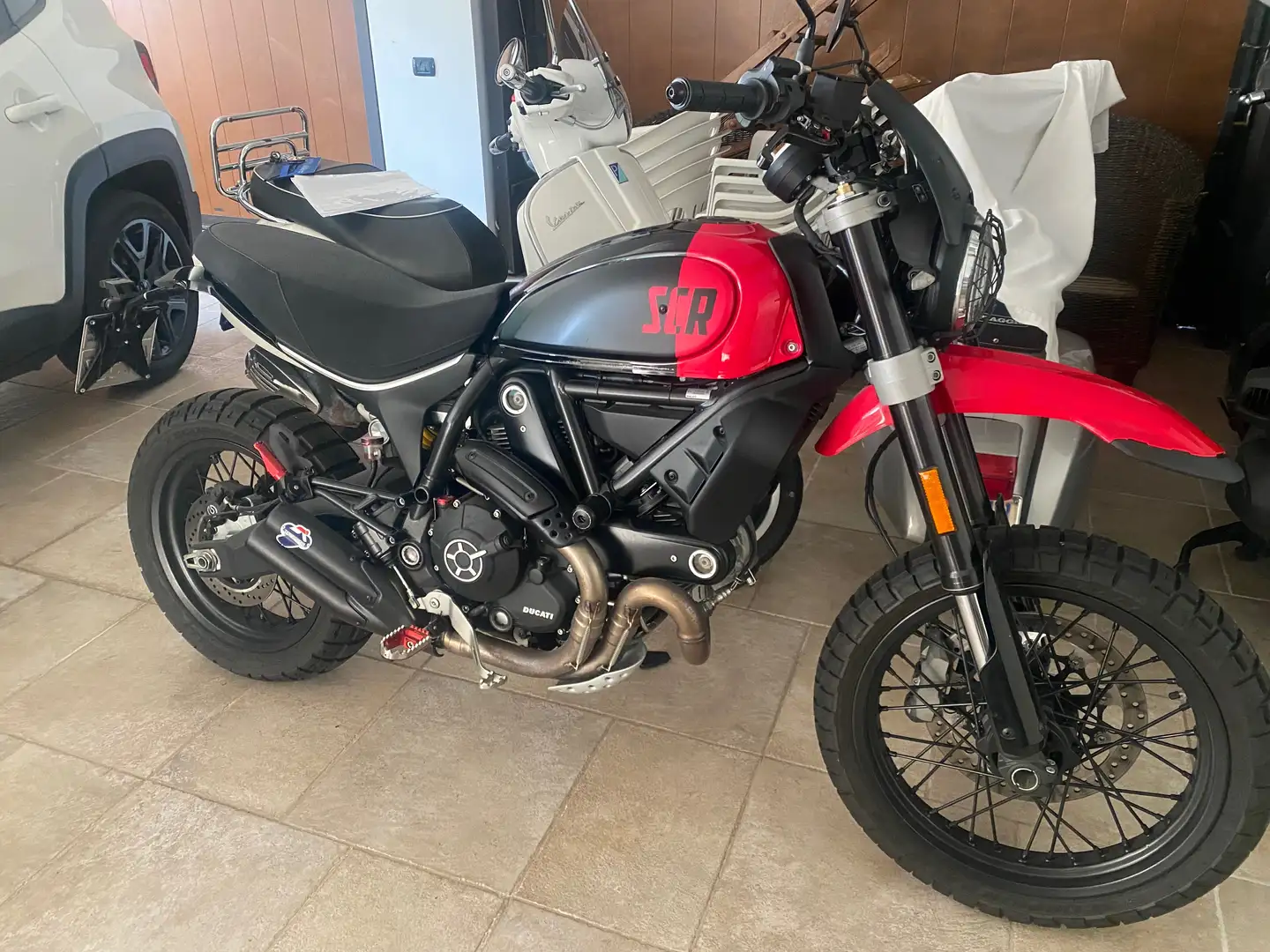 Ducati Scrambler Full throttle Roşu - 2