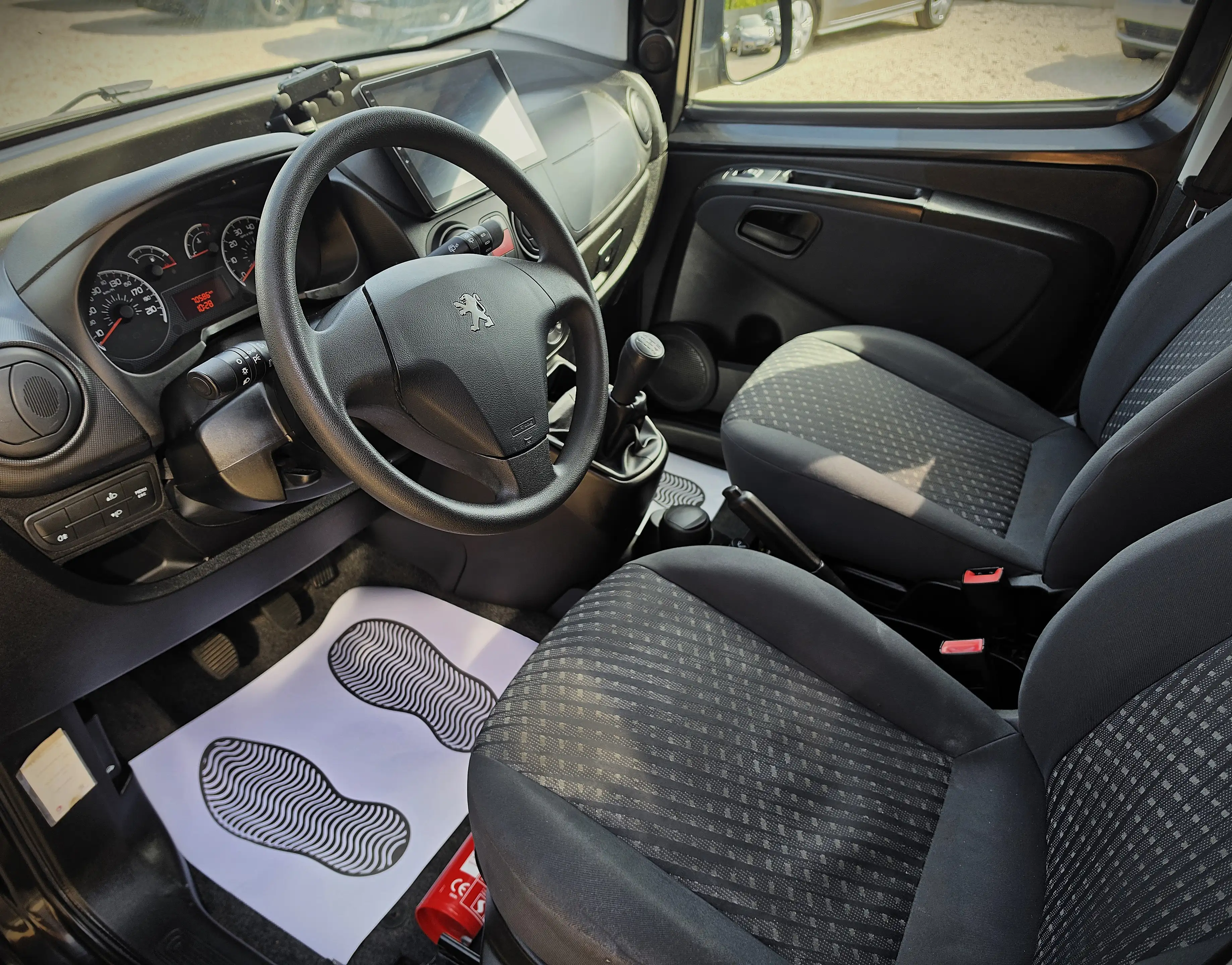 Peugeot Bipper Bipper Tepee 70.000 Kms ! Garantie ! Embrayage & Distribution ok ! — photo 5