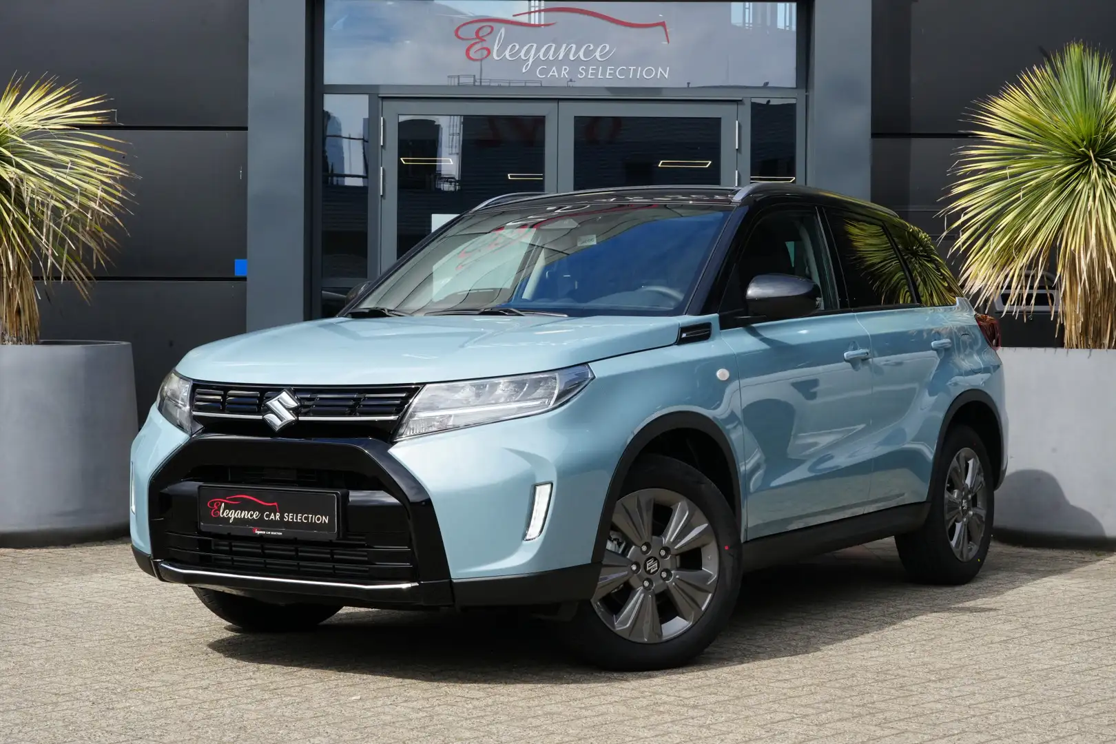 Suzuki Vitara 1.4 Boosterjet Select Smart Hybrid 130pk Navigatie Blauw - 1