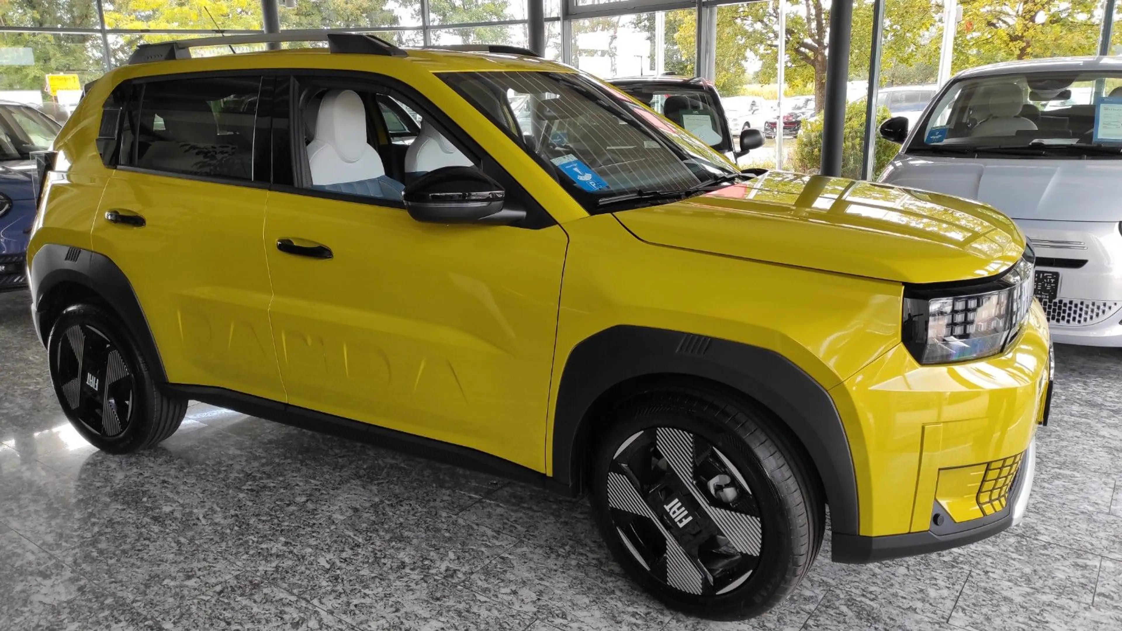Fiat Grande Panda 1.2 Turbo 74 kW La Prima — photo 2