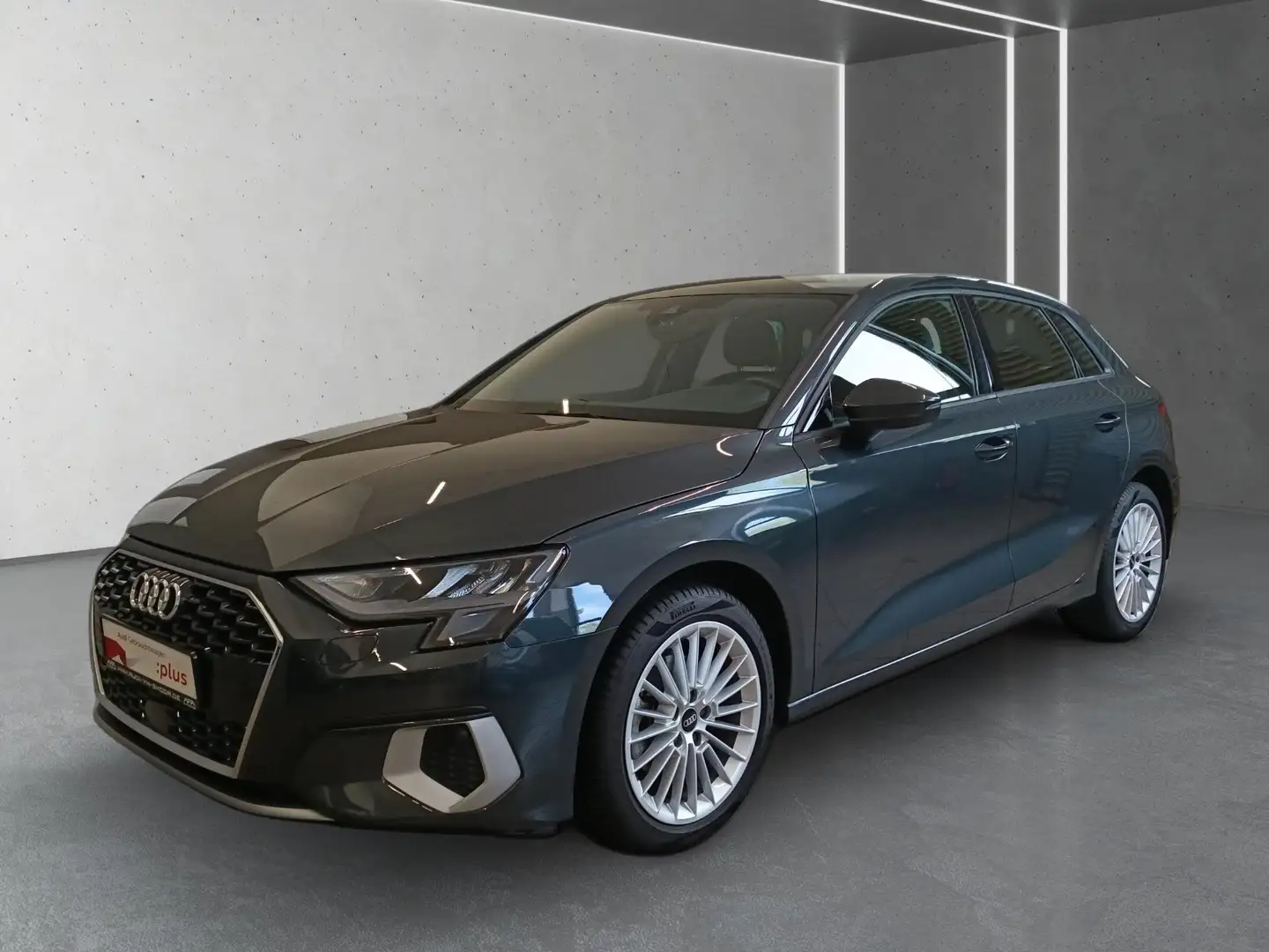 Audi A3 Sportback 35 TFSI Advanced Smart.Int*PDC*SHZ Grijs - 2
