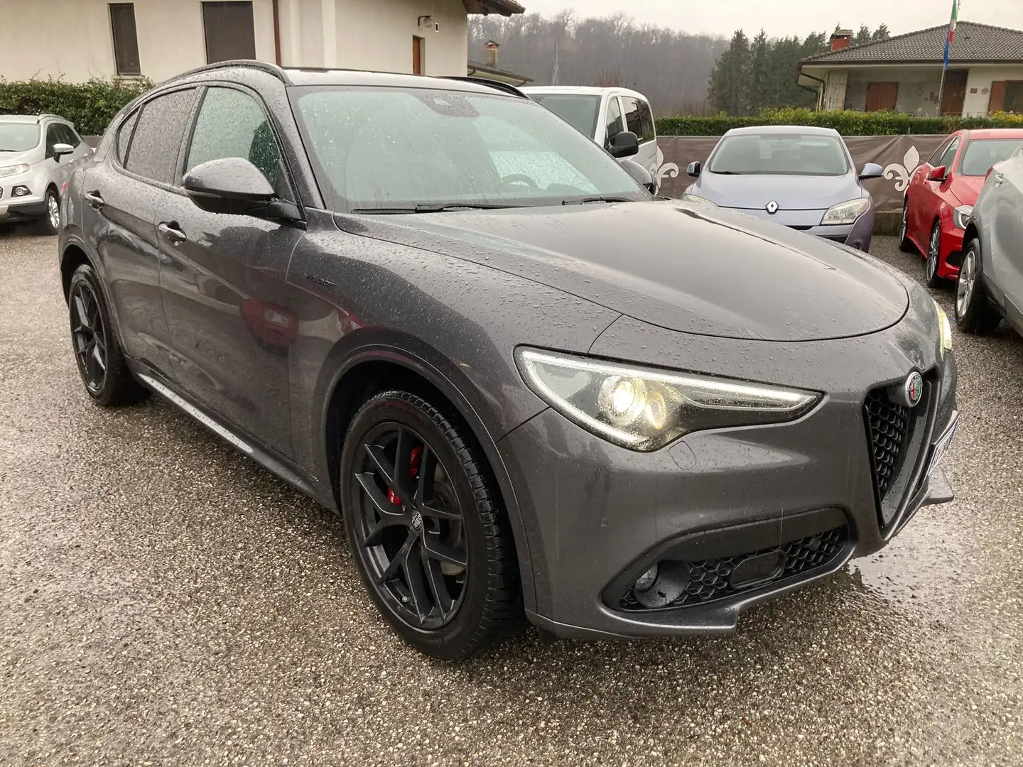 Alfa Romeo Stelvio 2.2 t Veloce Q4 210cv auto Gris - 2