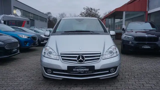 Mercedes-Benz A 160 BIXENON*AUTOMATIK*SHZ*TEMPOMAT*KLIMA*58TKM