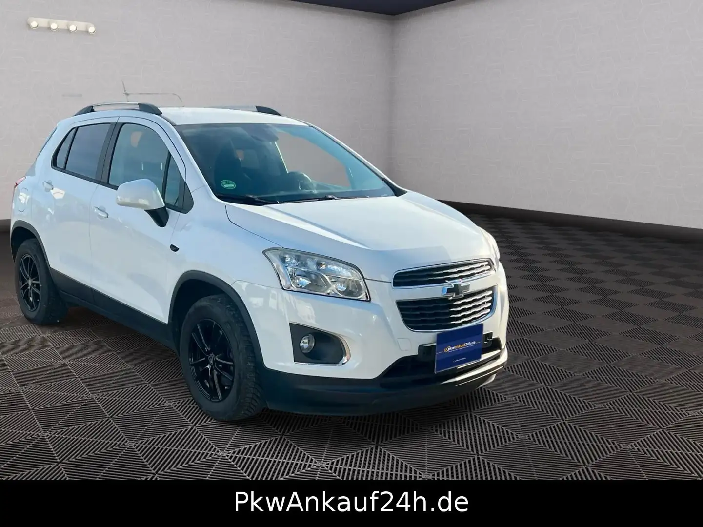 Chevrolet Trax 4x4 LS+TüvNeu*Garantie12M*InspektionNeu* Weiß - 1