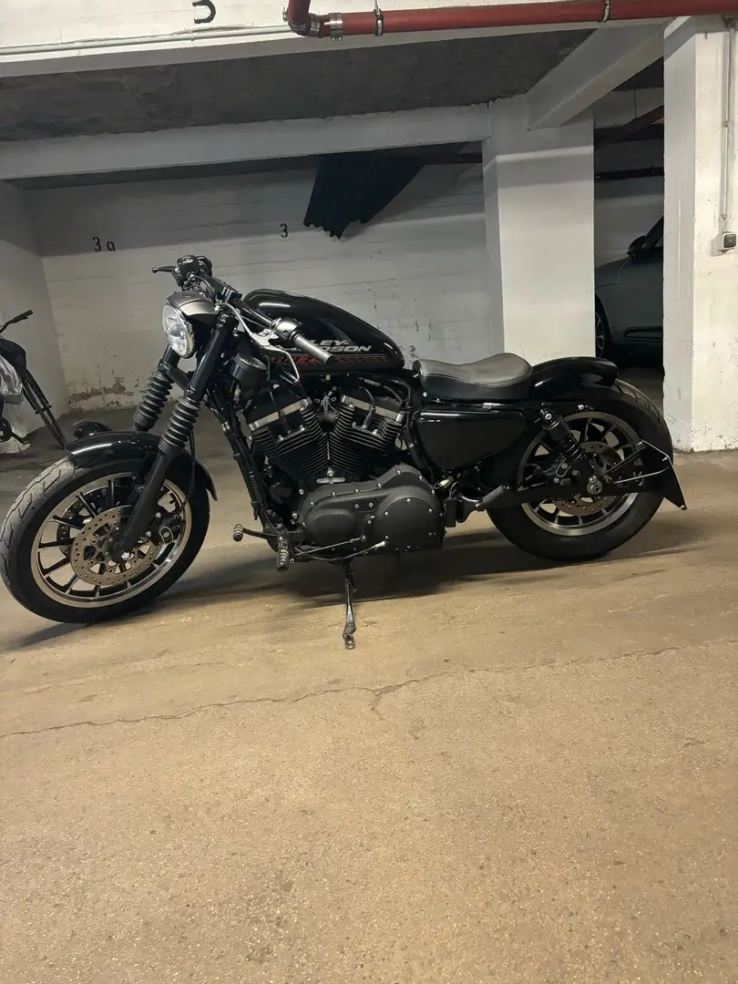 Harley-Davidson Iron 883 Sportster XL Schwarz - 2
