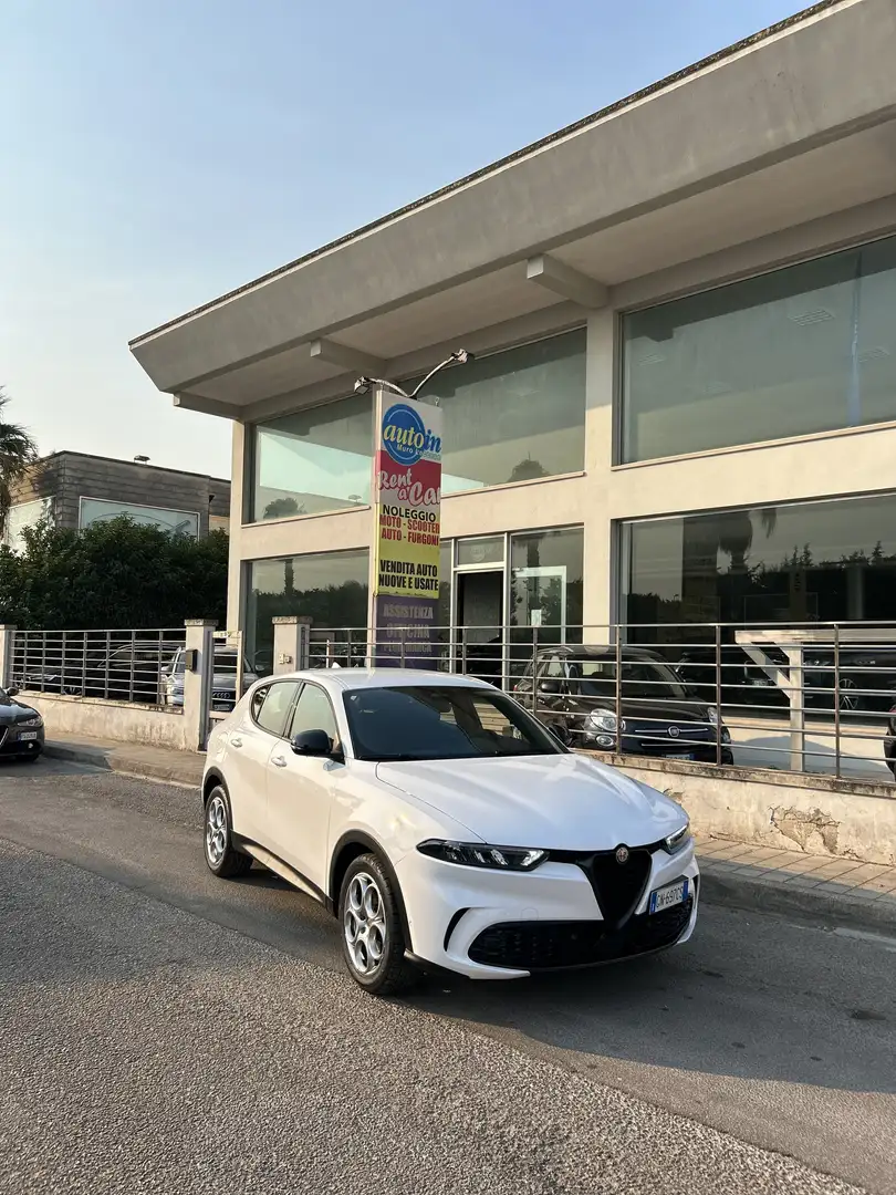 Alfa Romeo Tonale 1.6 Super 130cv tct6 Bianco - 1