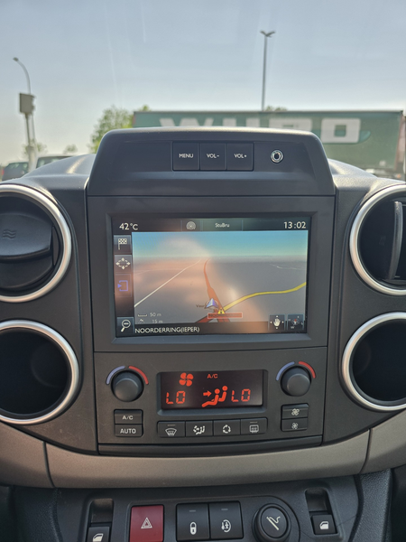Peugeot Partner Partner Tepee 1.2 PureTech Style S — photo 10