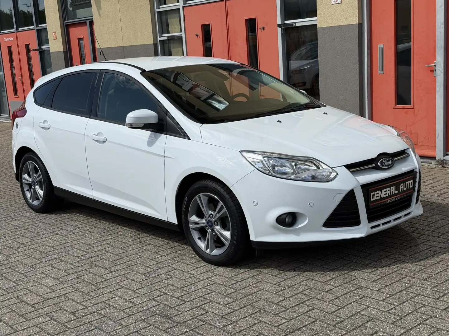 Ford Focus 1.0 EcoBoost Titanium, nieuwe DistributieRiem - 2
