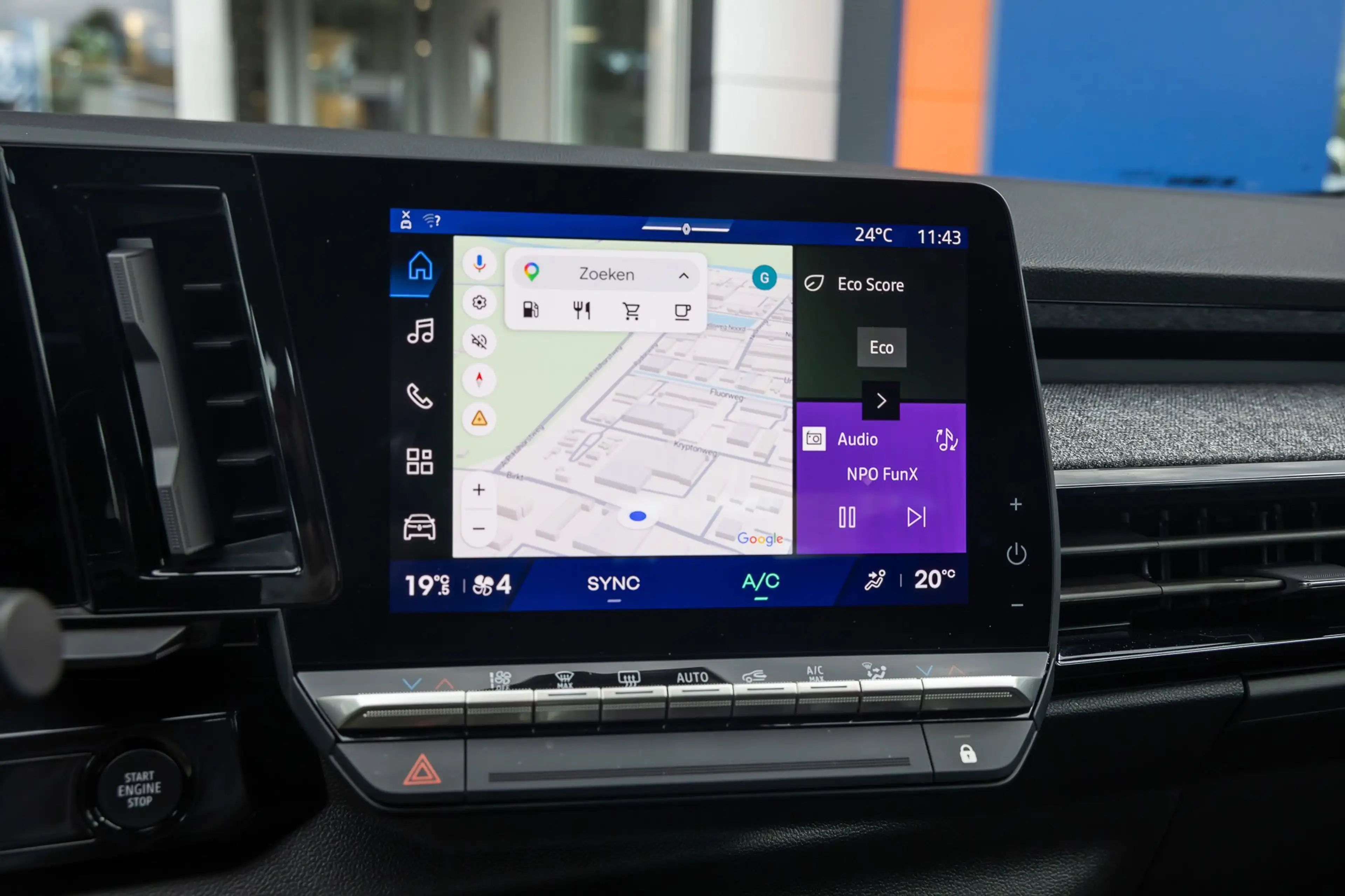 Renault Austral 1.2 E-Tech full hybrid 200 evolution | Apple Carpl — photo 31