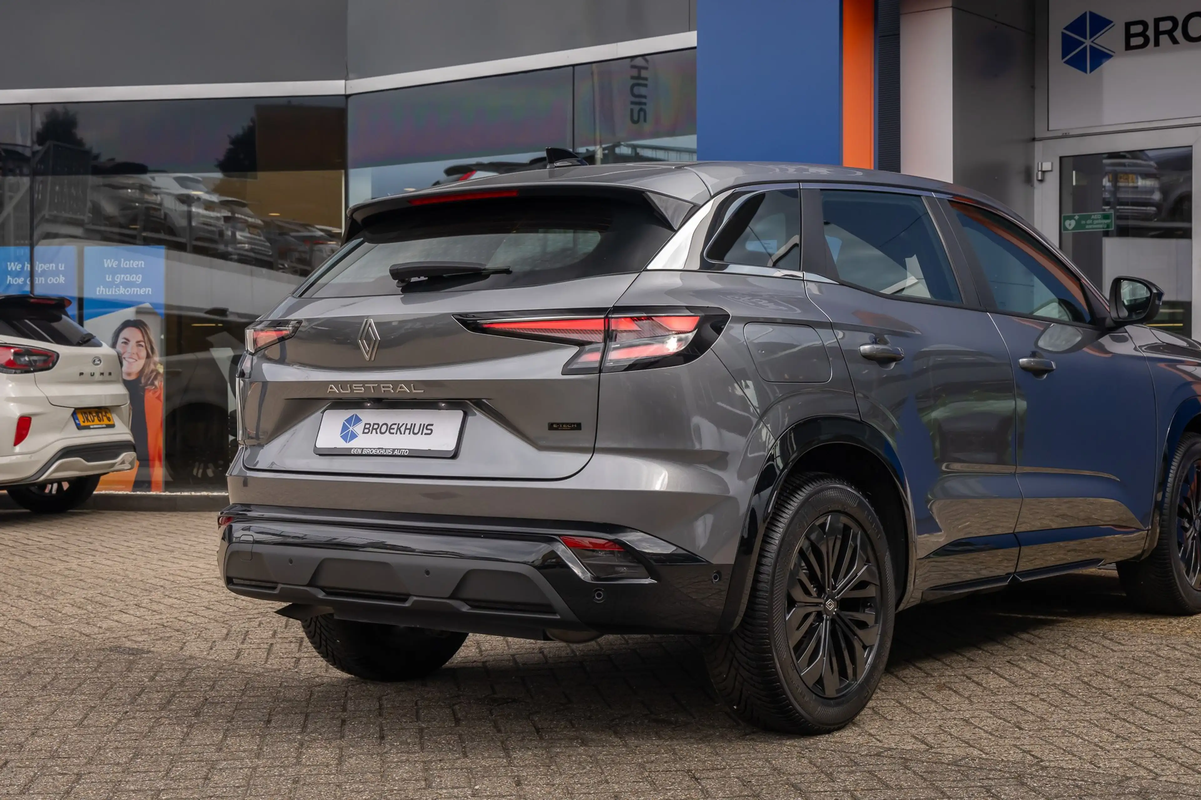 Renault Austral 1.2 E-Tech full hybrid 200 evolution | Apple Carpl — photo 16