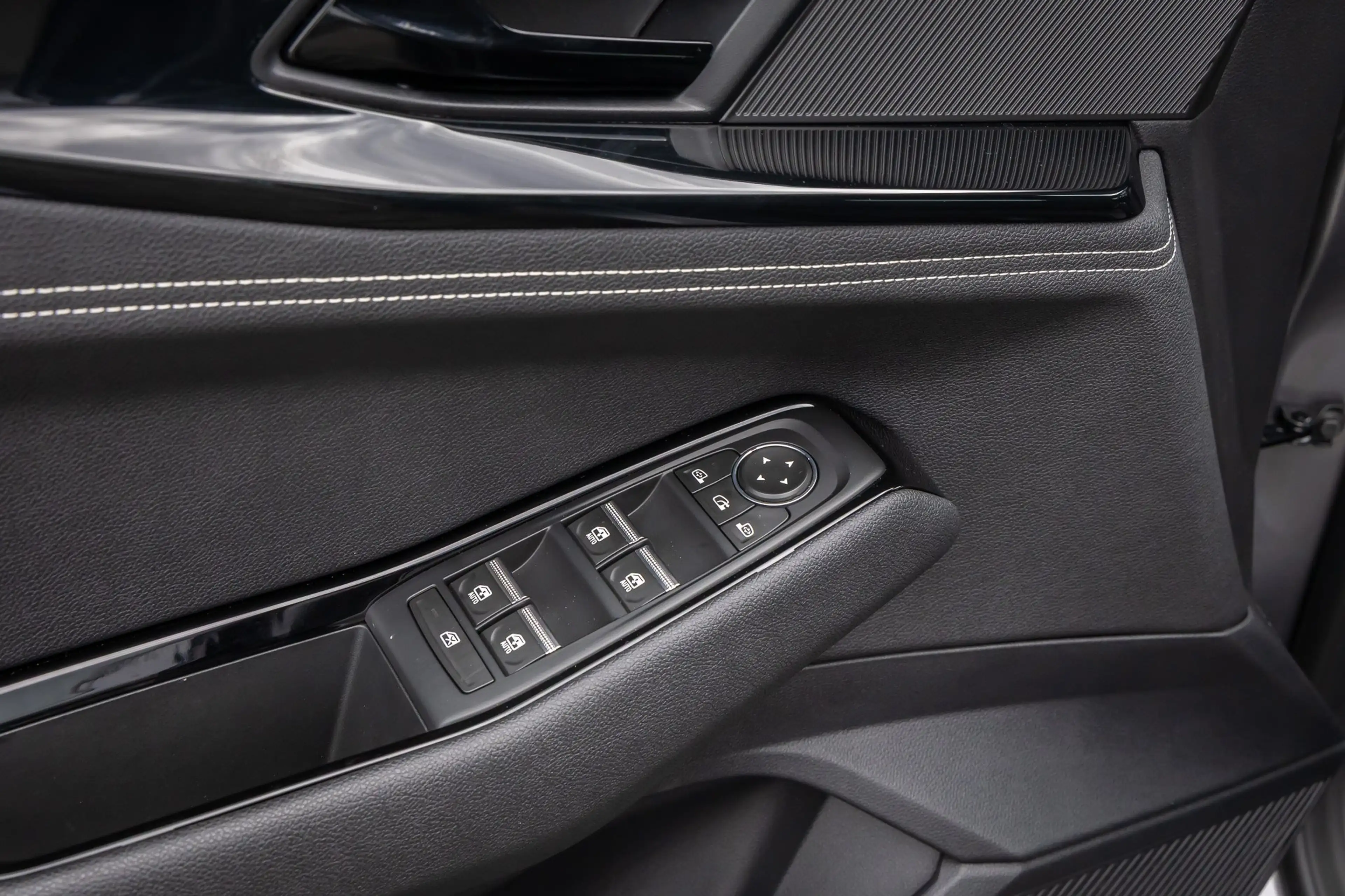 Renault Austral 1.2 E-Tech full hybrid 200 evolution | Apple Carpl — photo 20