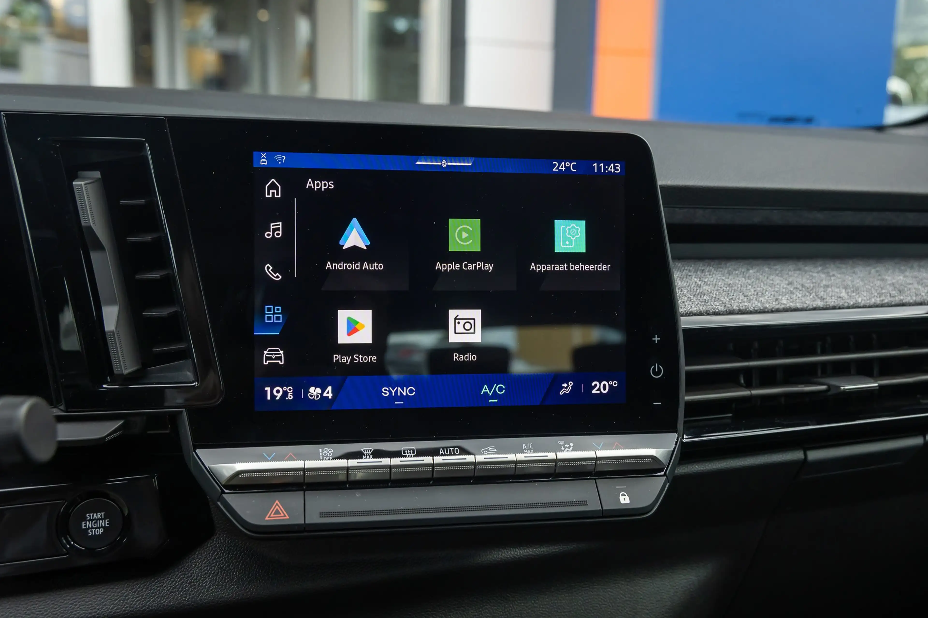 Renault Austral 1.2 E-Tech full hybrid 200 evolution | Apple Carpl — photo 38