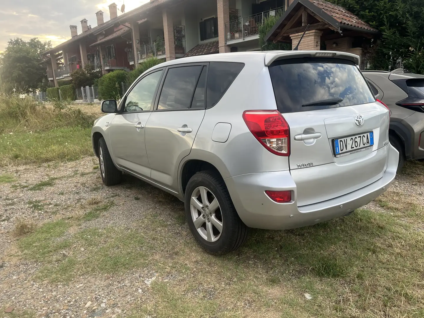 Toyota RAV 4 RAV4 2.2 d-4d 136cv dpf - 1