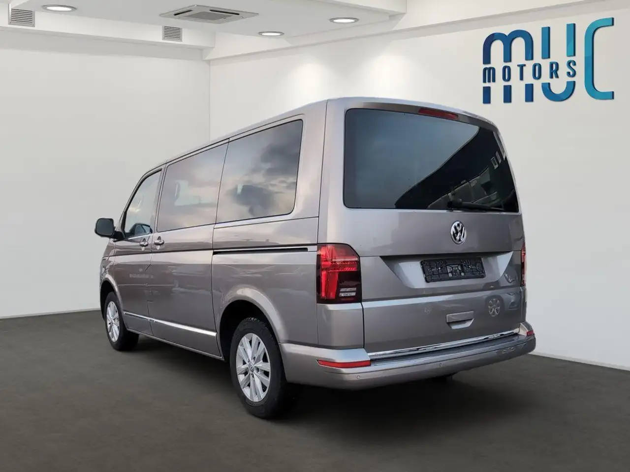 Volkswagen T6.1 Multivan T6.1 2.0 TDI DSG Multivan Generation Six 6