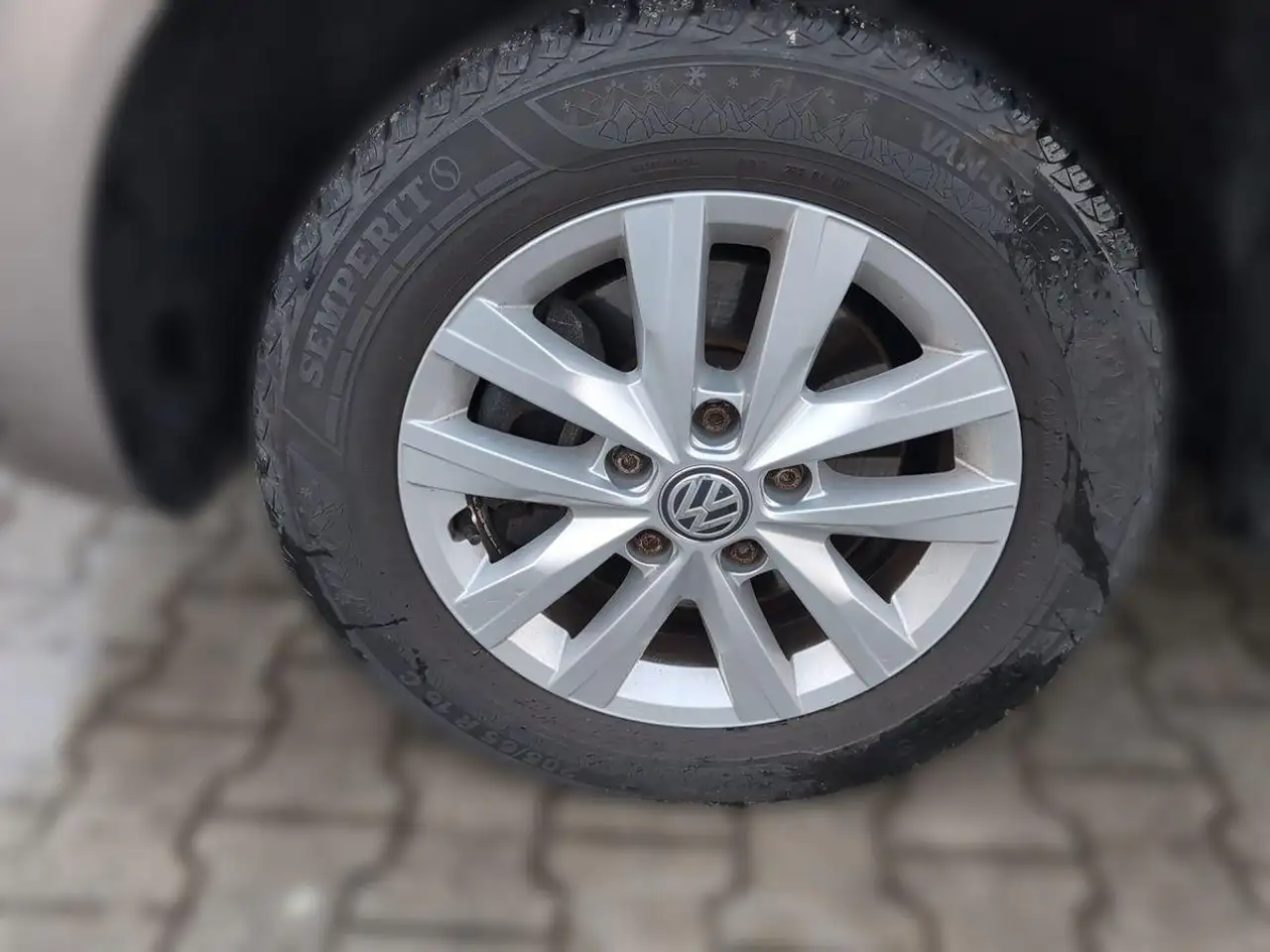 Volkswagen T6.1 Multivan T6.1 2.0 TDI DSG Multivan Generation Six 9