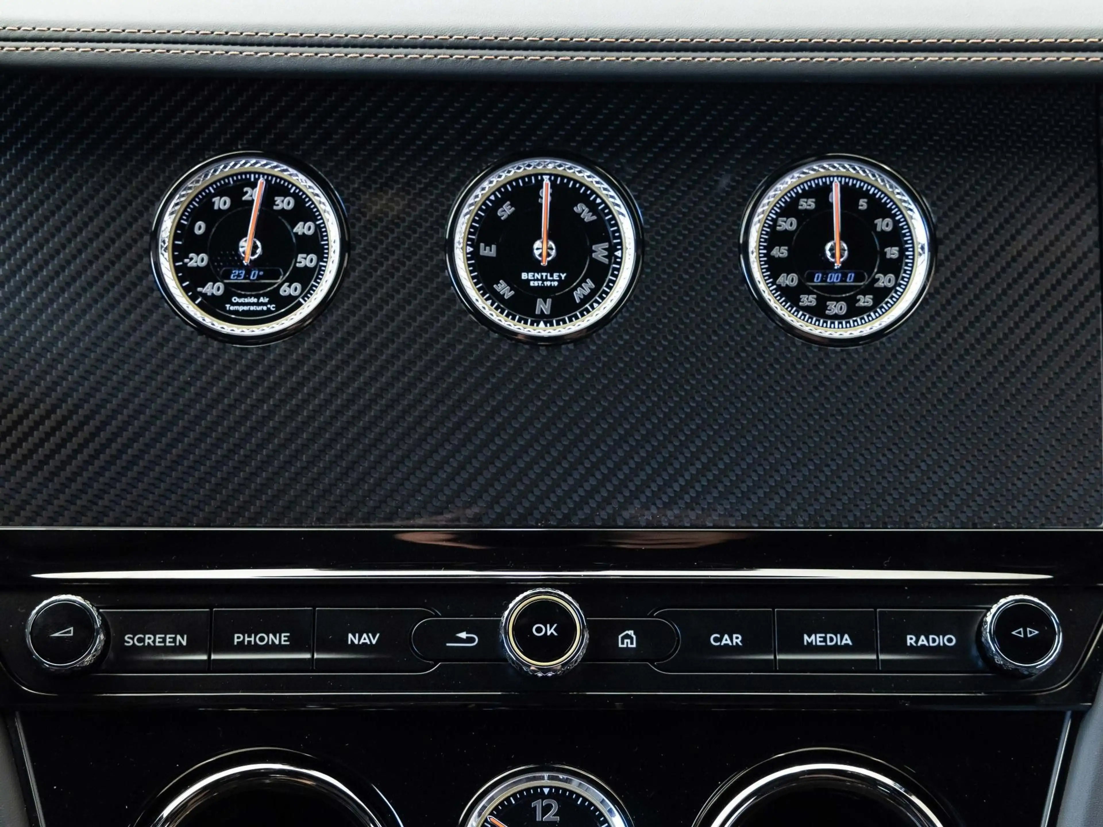 Bentley Continental GT S (MY26) Hybrid BENTLEY FRANKFURT — photo 15