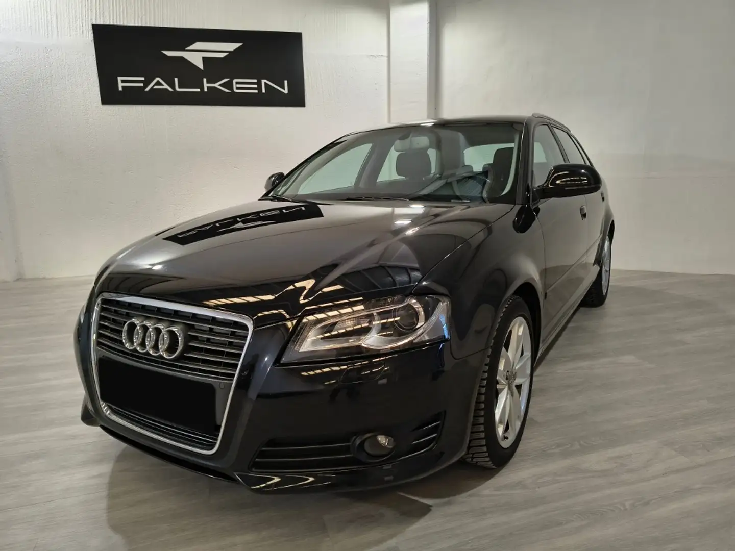 Audi A3 Sportback 1.8 TFSI Attraction S-Tronic Negro - 1
