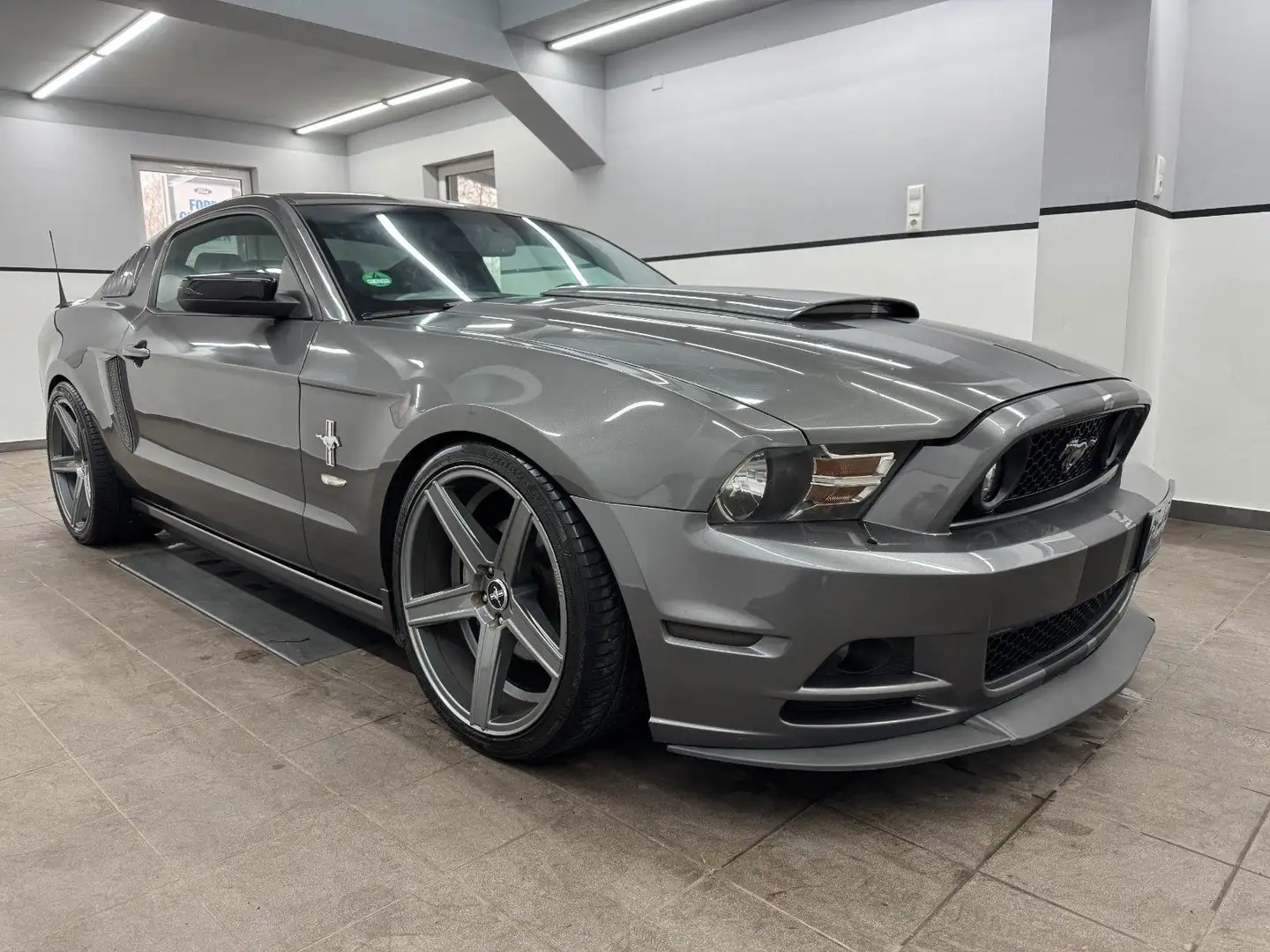 Ford Mustang 3.7 V6/ FK-Gewindefahrw/LPG-Gas/Milotec Gris - 2