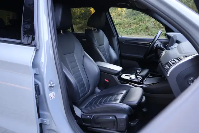 BMW X3 view 19