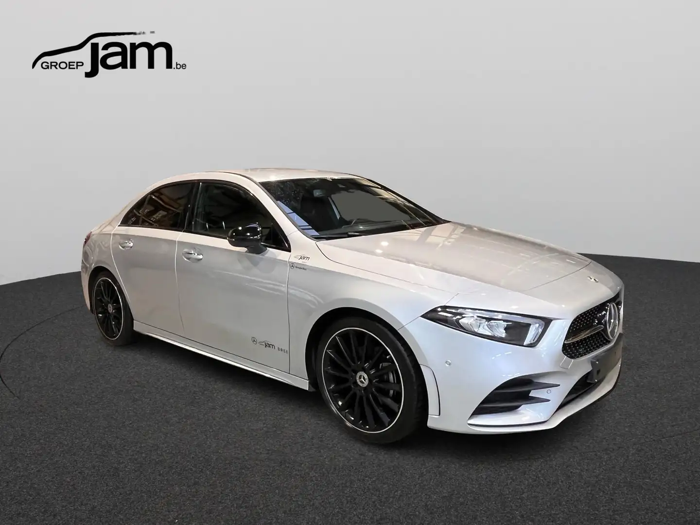 Mercedes-Benz A 200 Limousine A d AMG Line Argento - 2