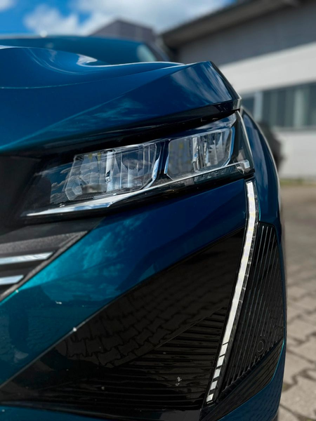 Peugeot 408 Allure Hybrid 145PS e-DSC6 *360° KAMERA* — photo 9