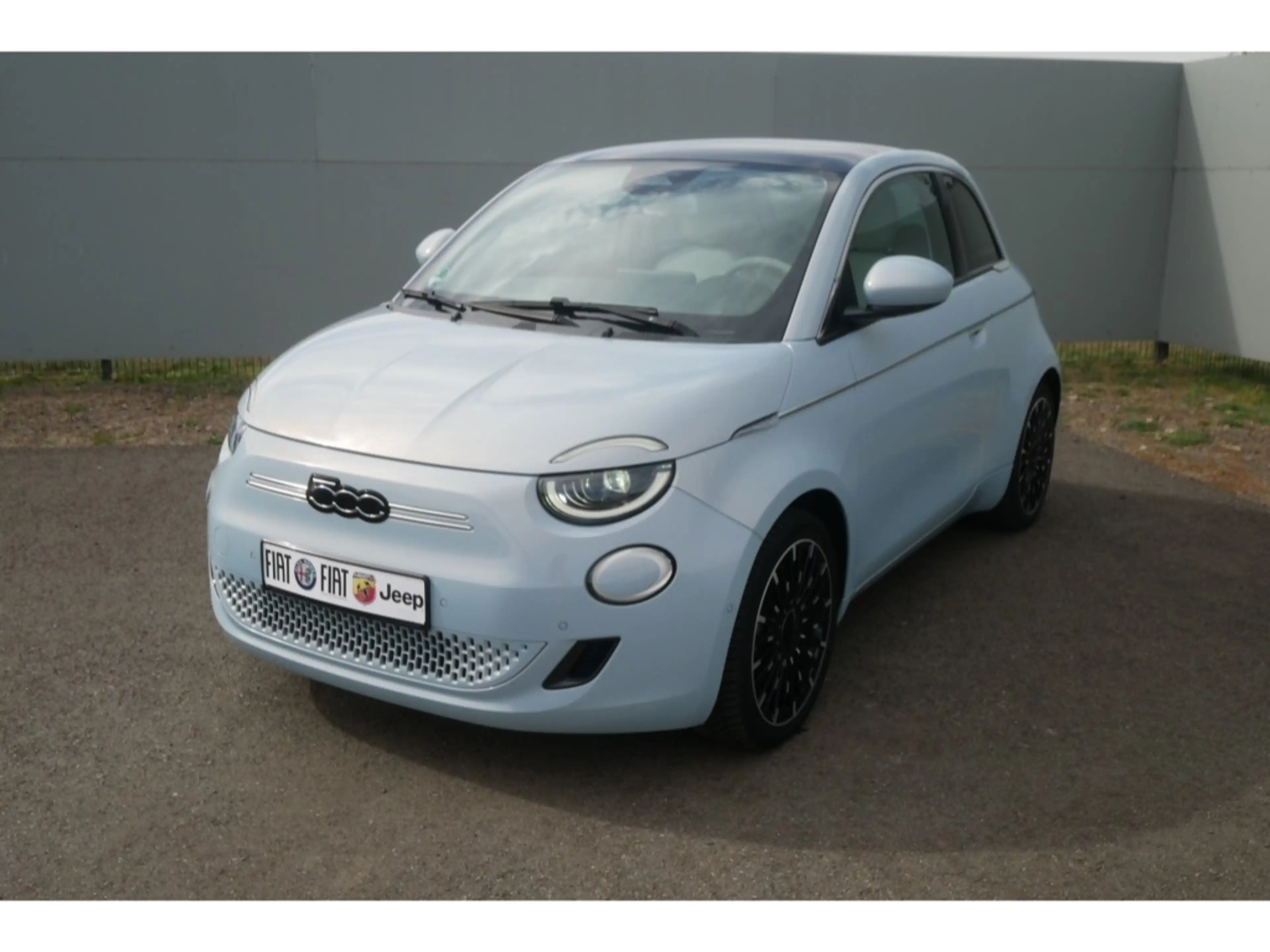 Fiat 500e BY BOCELLI AT 42 Kwh 118PS LED NAVI WINTER GLASDAC — photo 7