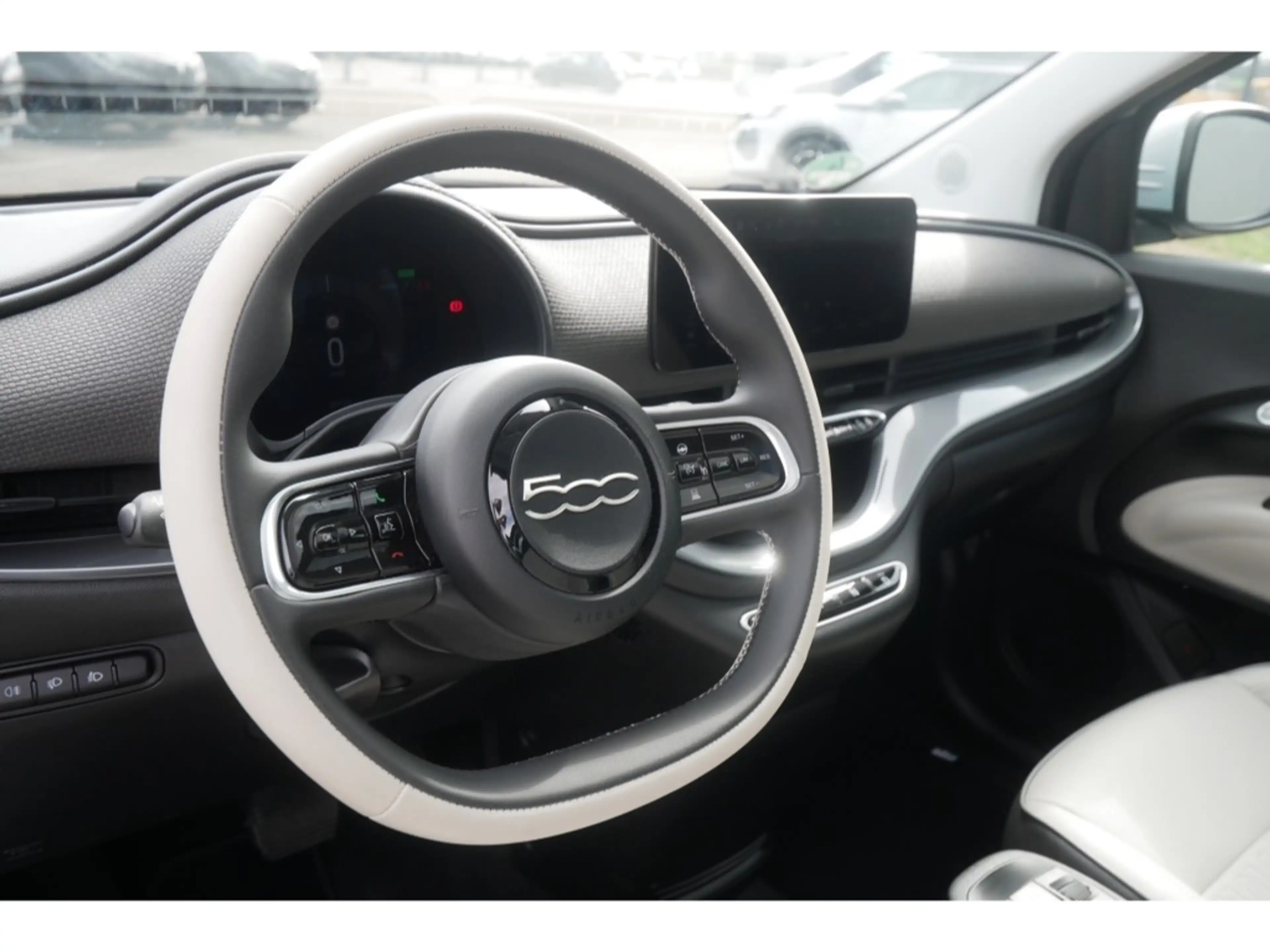 Fiat 500e BY BOCELLI AT 42 Kwh 118PS LED NAVI WINTER GLASDAC — photo 12