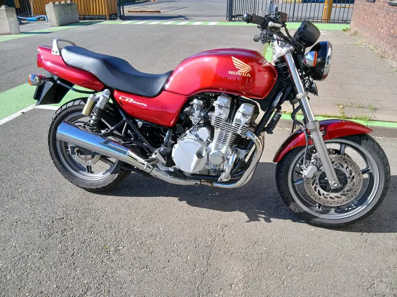 Honda CB 750 - foto 5