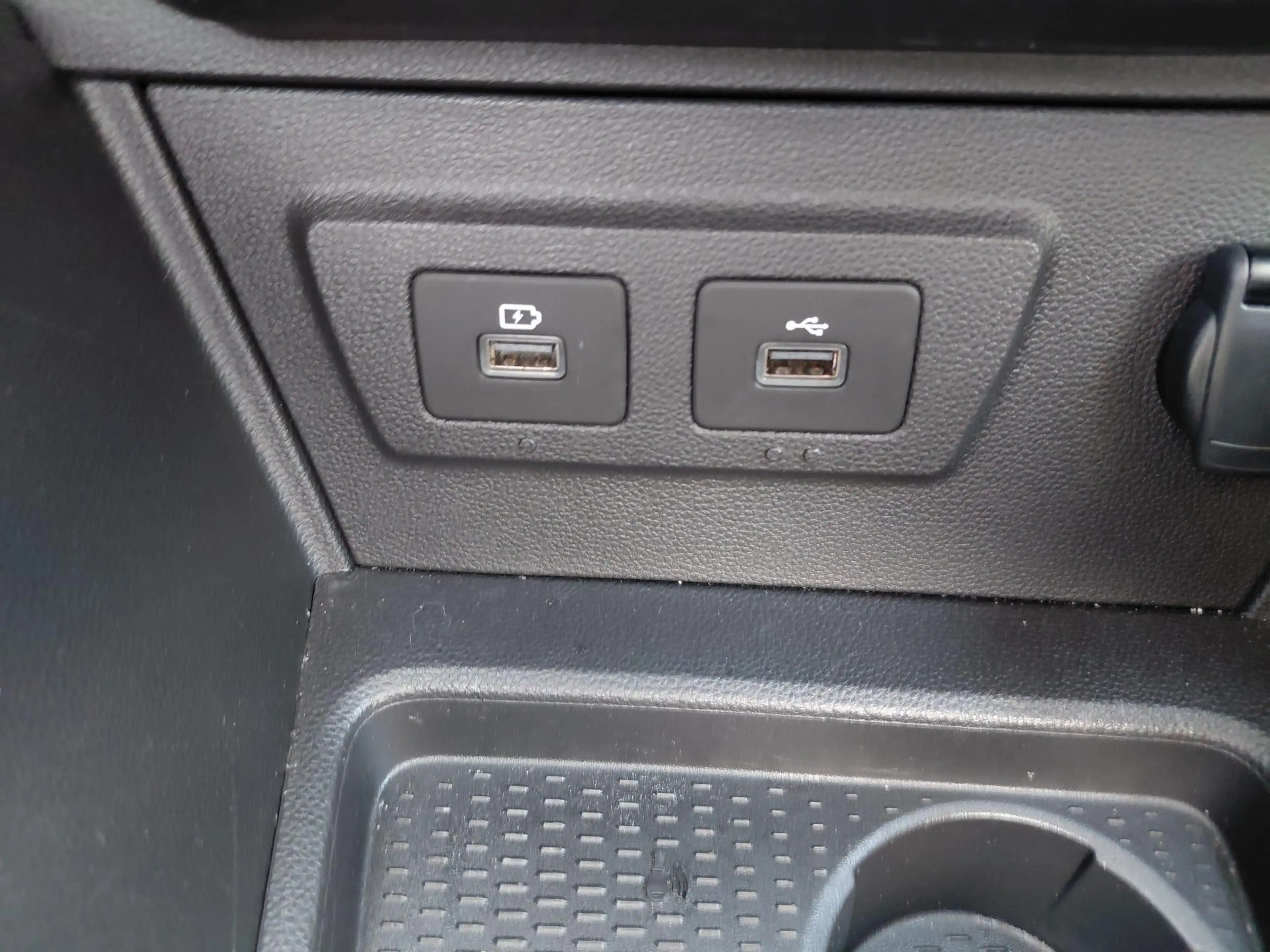 Dacia Duster Extreme — photo 11