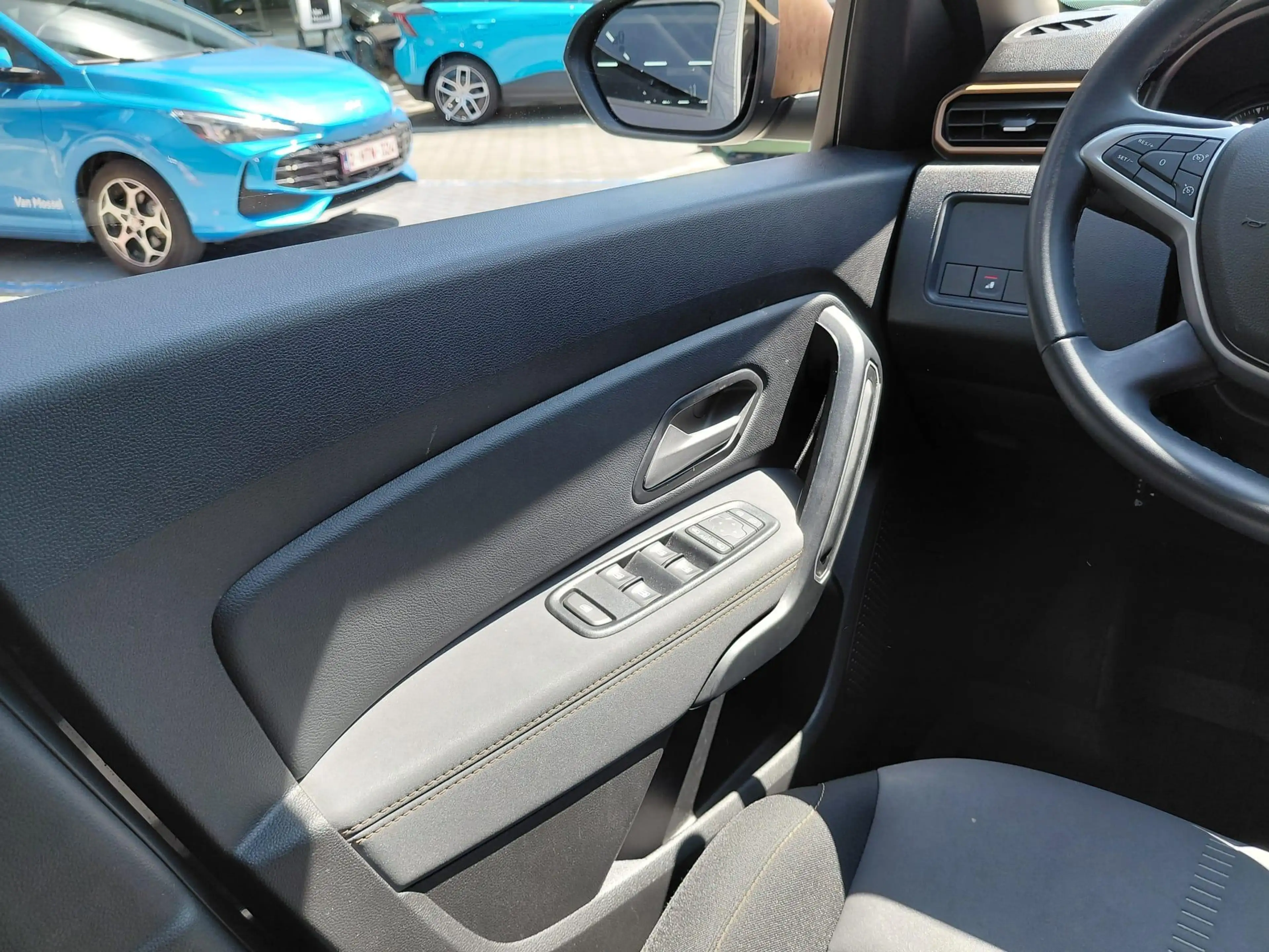 Dacia Duster Extreme — photo 10